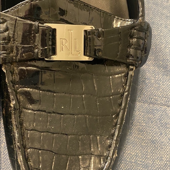 Ralph Lauren Black Croc-Embossed Patent Faux  Leather Loafers with RL Hardware - Picture 3 of 7